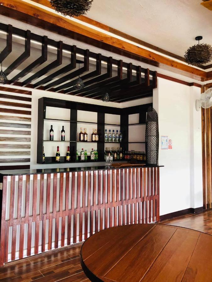 Langojon Jianjoy Beach Resort General Luna  Exterior photo