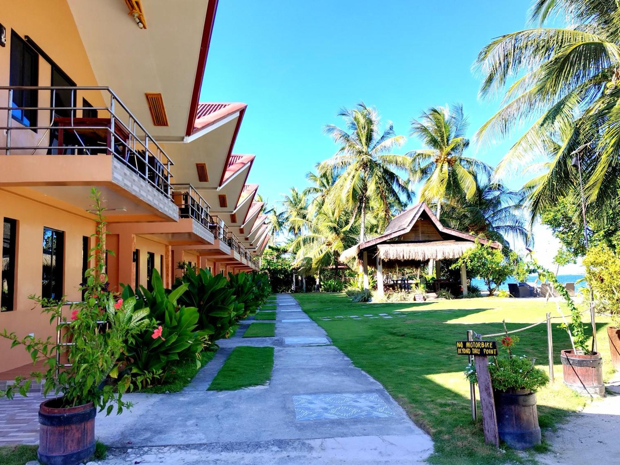Langojon Jianjoy Beach Resort General Luna  Exterior photo